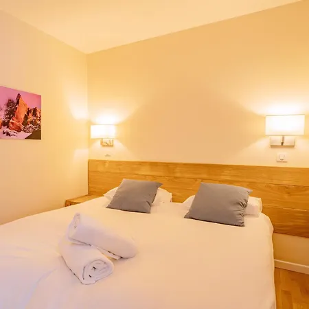 Apartment Arve - Peaks Retreat Chamonix
