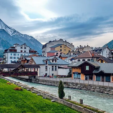 Arve - Peaks Retreat *