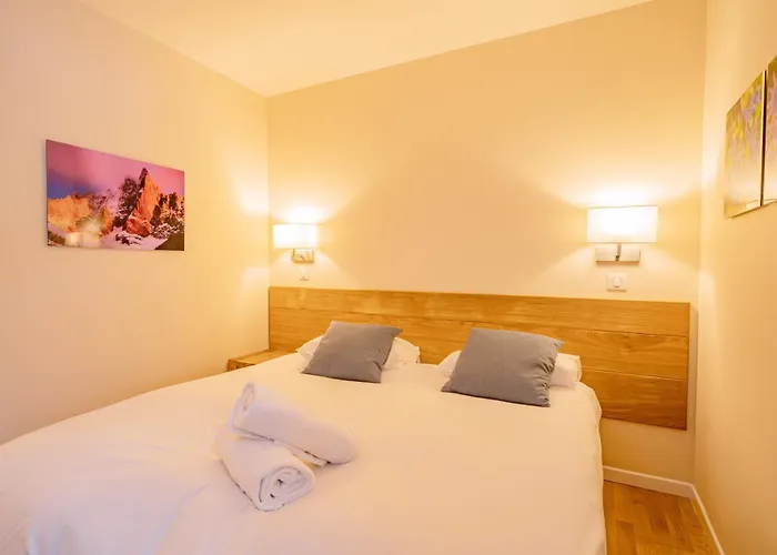 Apartment Arve - Peaks Retreat Chamonix